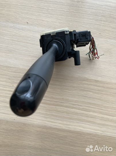 Подрулевой переключатель