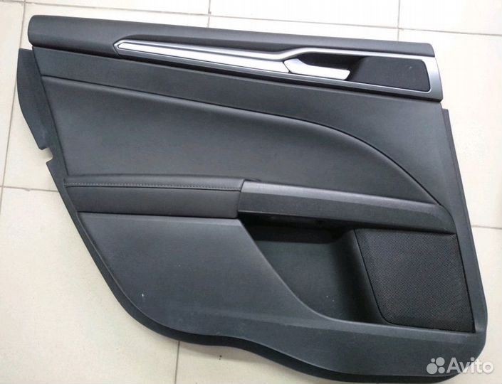 Обивка двери Форд Мондео 5 Ford Mondeo 5