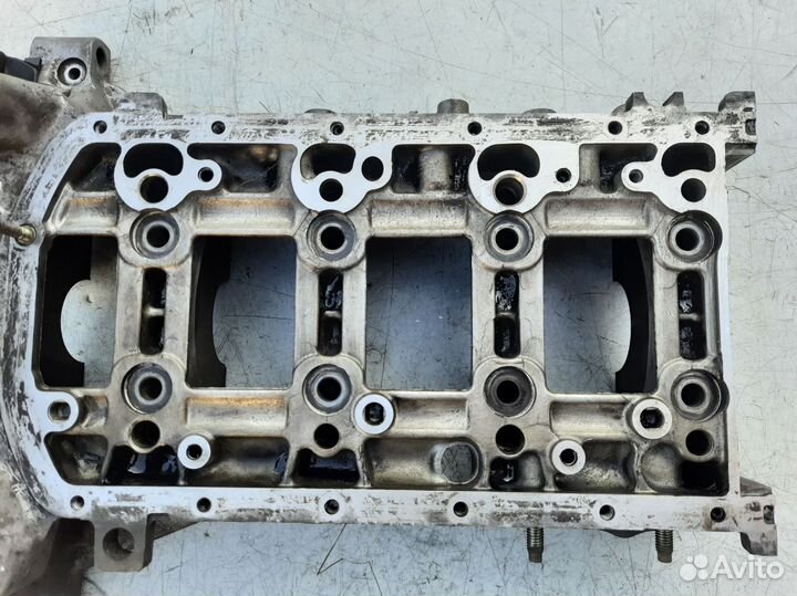 Верхний поддон двигателя Ford C MAX 1.6 tdci