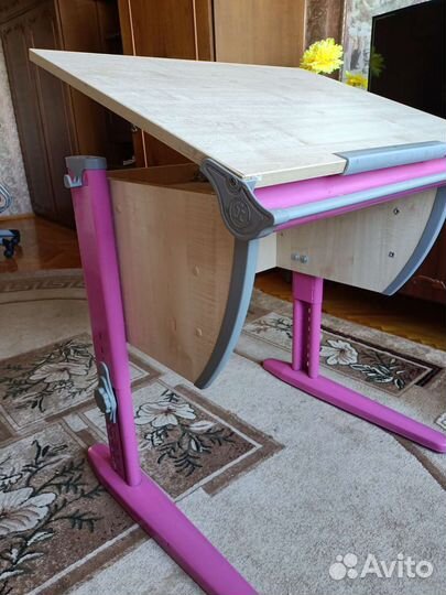 Растущая парта и стул деми