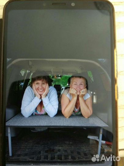 Складная кровать в автомобиль