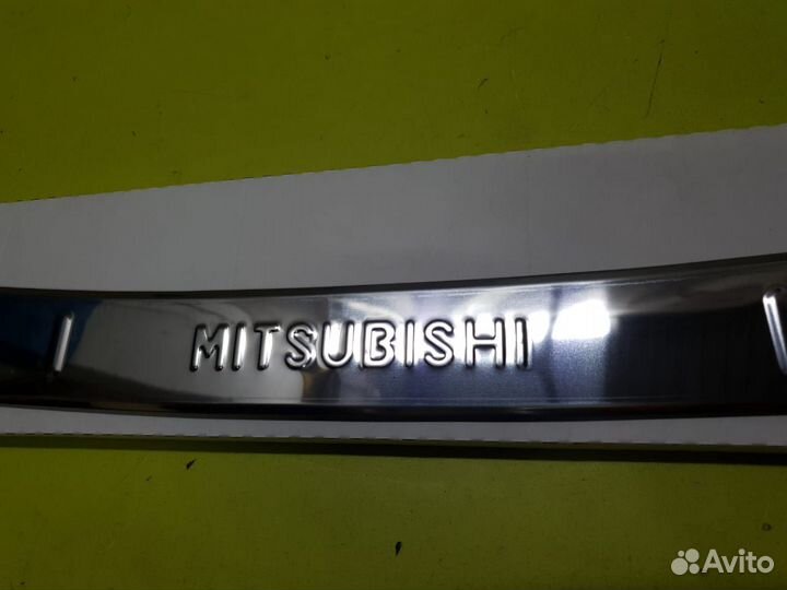 Накладка бампера хромированная Mitsubishi ASX