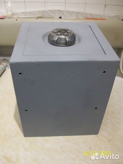 Сейф металлический с кодовым замком СССР