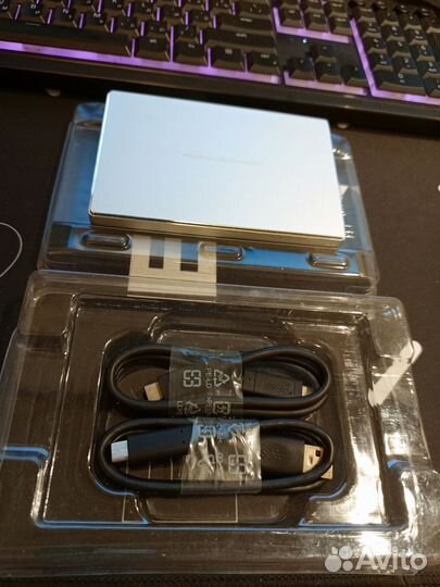 Внешний диск Lacie 1Tb Porsche