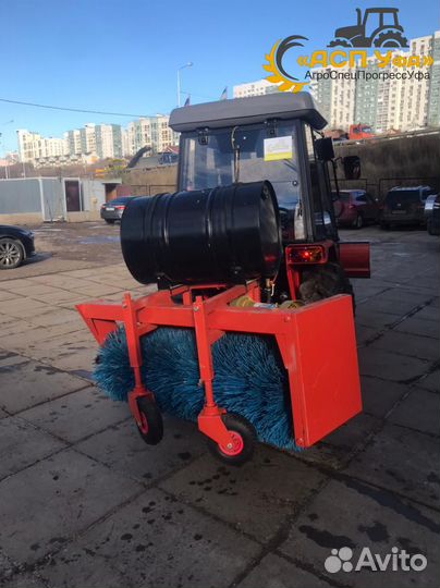 Щетка коммунальная с баком