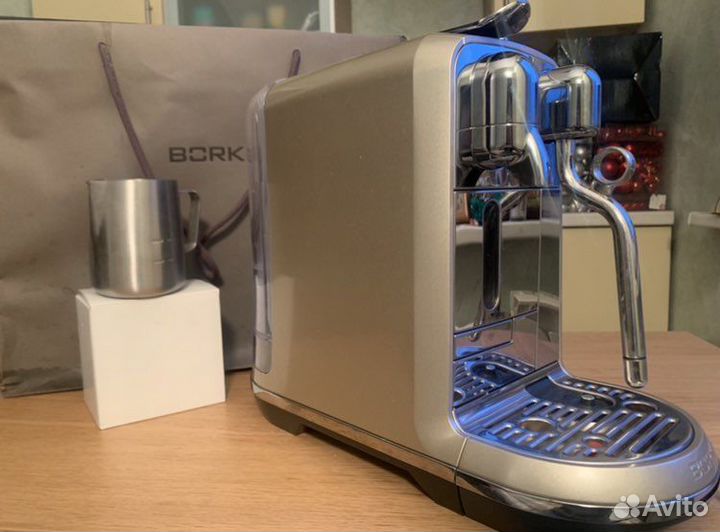 Кофемашина Bork Creatista C 730