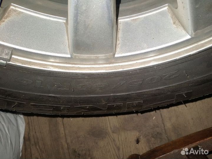 Pirelli Cinturato P7 205/60 R16