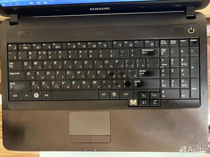 Ноутбук Samsung NP-R540-H