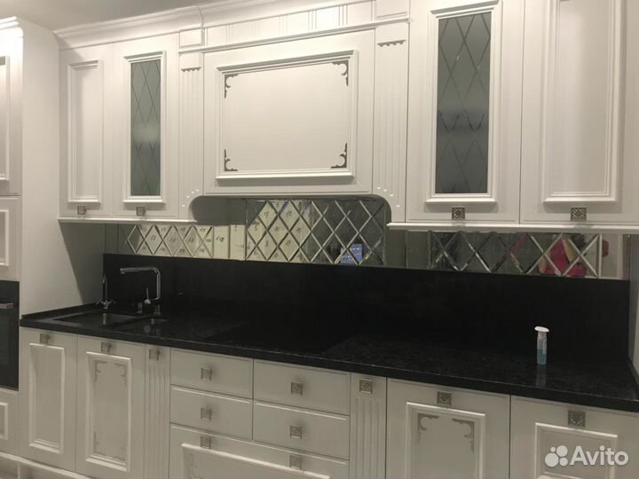 Скинали-зеркальное панно