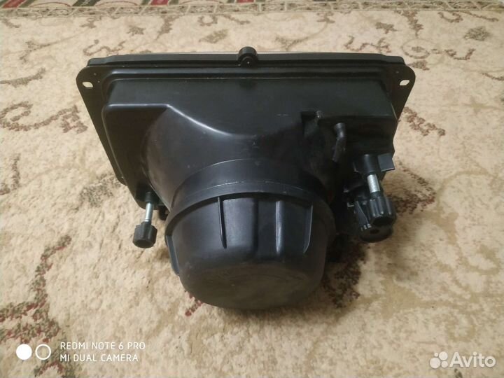 Фары на волгу 3102