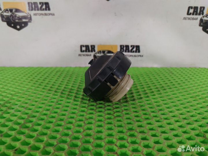 Крышка бензобака