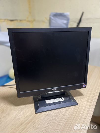 Монитор CTX S761a
