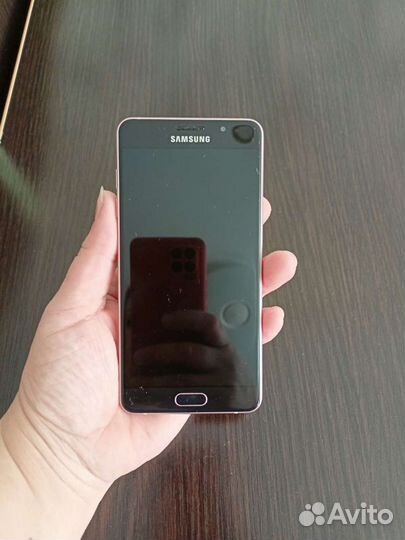 Телефон Samsung galaxy a5 2017