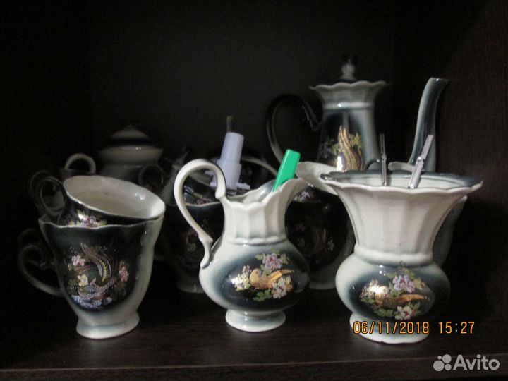 Сервизы, кружки