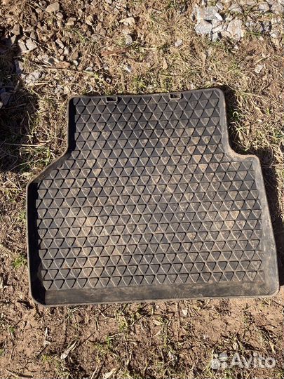 Ковры автомобильные на Volkswagen Tiguan