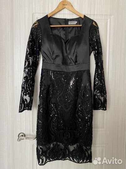 Вечернее платье