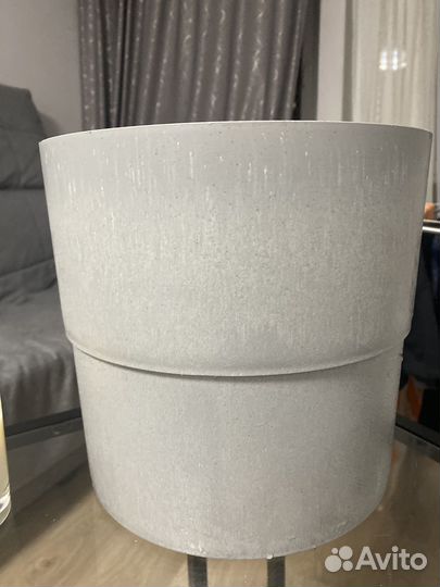 Кашпо напольное серого цвета (Икея)