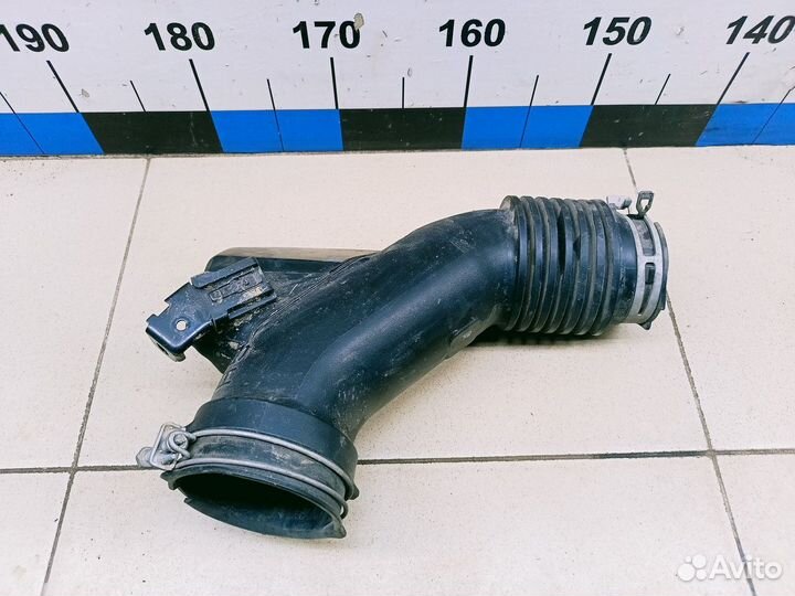 Патрубок воздушного фильтра RAV 4 2013