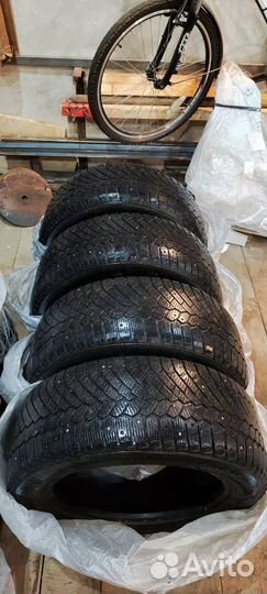 Continental ContiIceContact 4x4 235/55 R17 103T