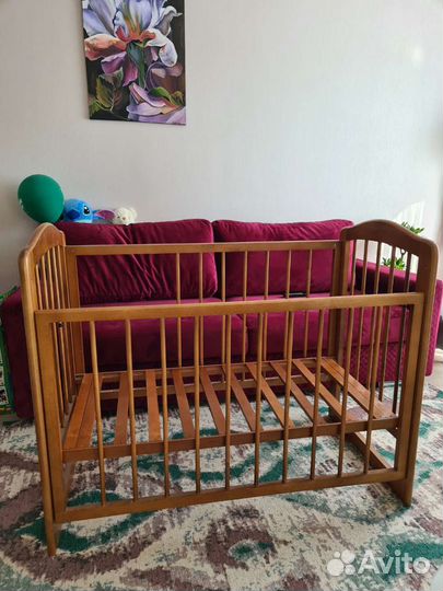 Кроватка-маятник детская из массива Можга