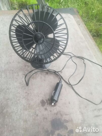 Вентилятор салоный,для автомобиля