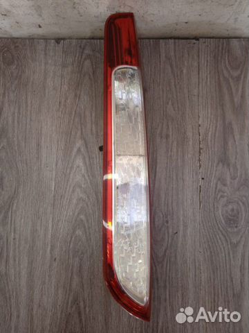 Фонарь задний левый Ford Focus 2 хетчбэк 5-ти дв
