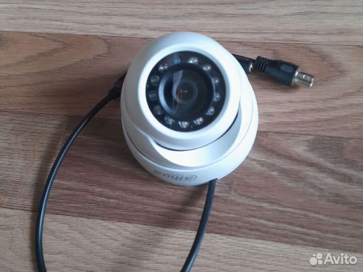 Комплект из 2х камер видеонаблюдения