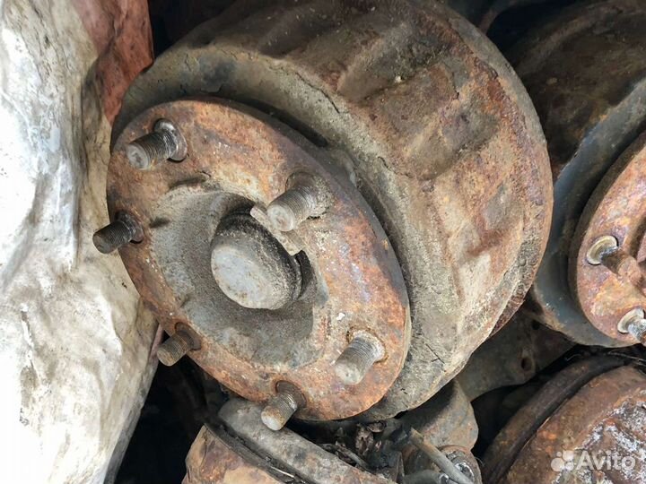 Isuzu nqr71.75.богдан ступица б.у