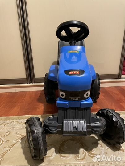 Синий трактор