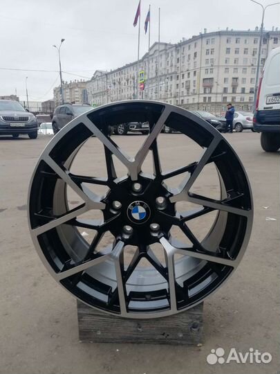 BMW x5 g05 X7G07 диски R22