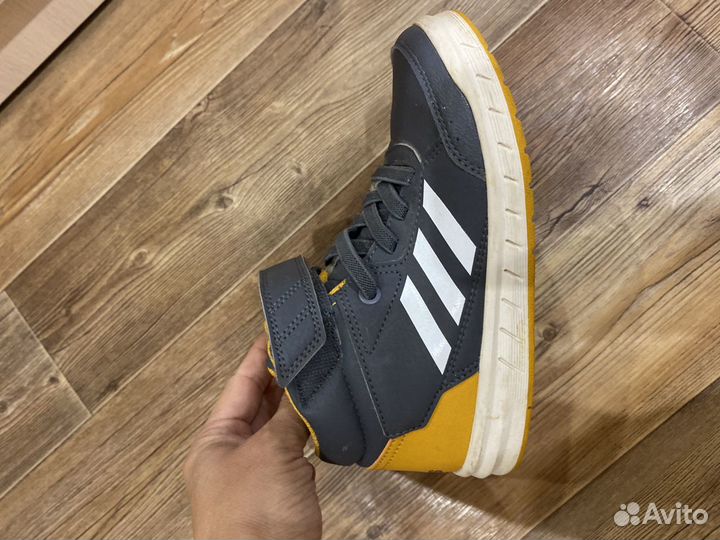 Ботинки на мальчика Adidas