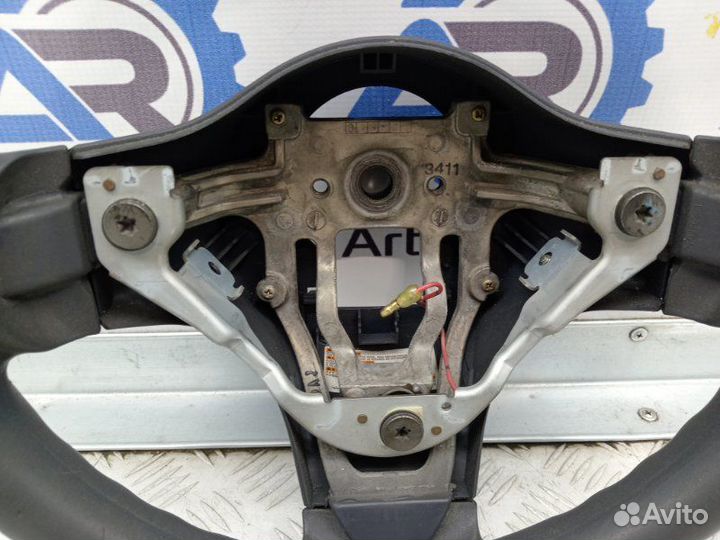 Руль Mitsubishi Colt 6 Z25A 1.3 4G19 90 Л.С 2003