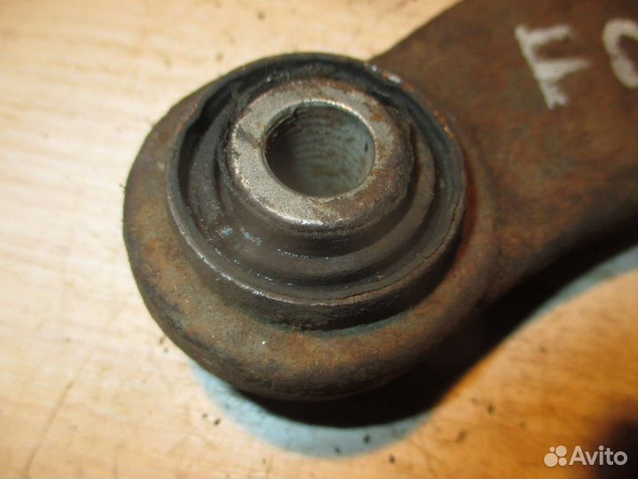 Рычаг задний верхний