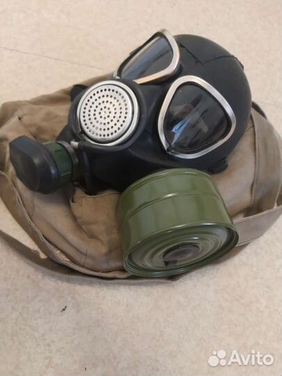 Противогаз