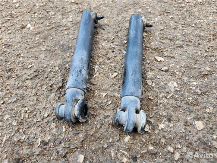 Амортизатор крышки багажника Bmw X5 E70 N62B48B