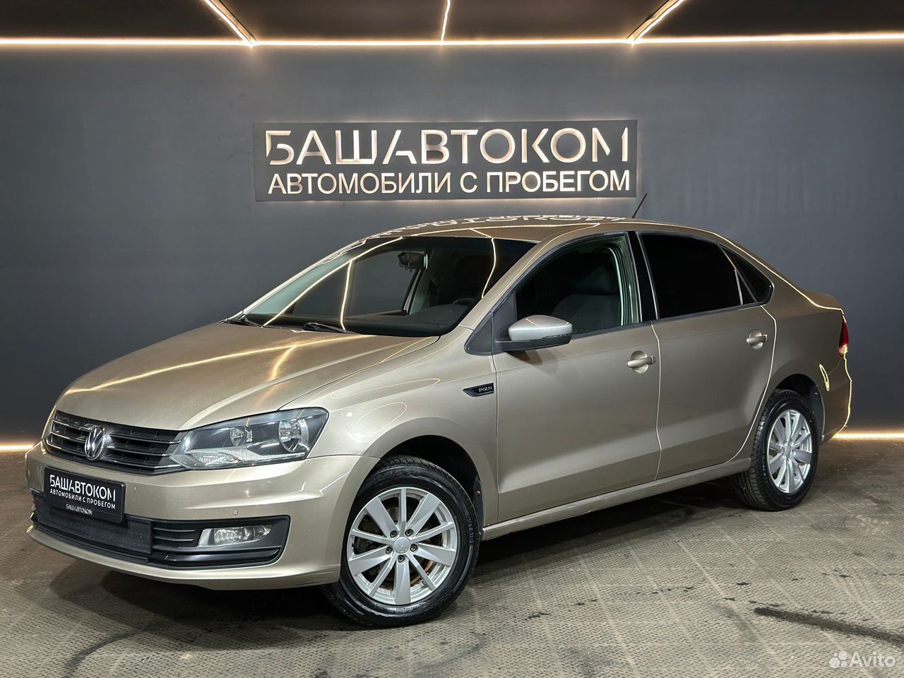 Volkswagen Polo 1.6 AT, 2015, 221 246 км