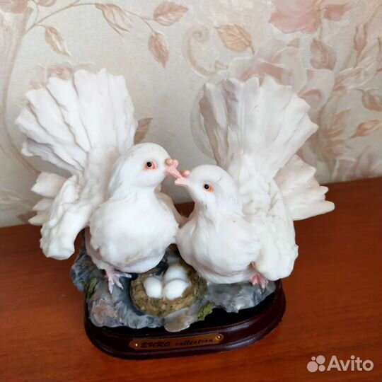 Статуэтка коллекционная 