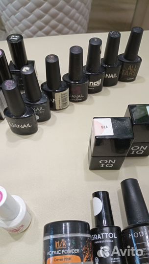 Лампа для гель-лака и набор гелей