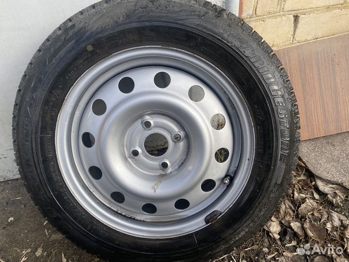 Bridgestone 613V 2.25/4.5 R4 20B