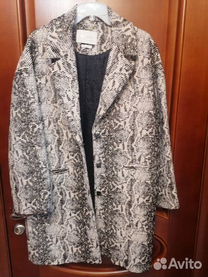 Пальто женское 52 размер демисезонное