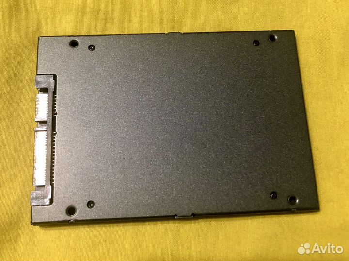 Ssd kingston kc400 256g