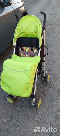 Прогулочная коляска