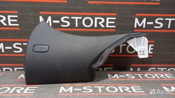 Обшивка стойки задняя правая Audi A5 8T cdnc 2010