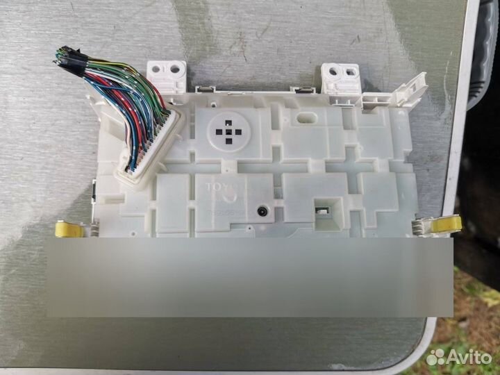 Спидометр toyota passo KGC30, 1krfe