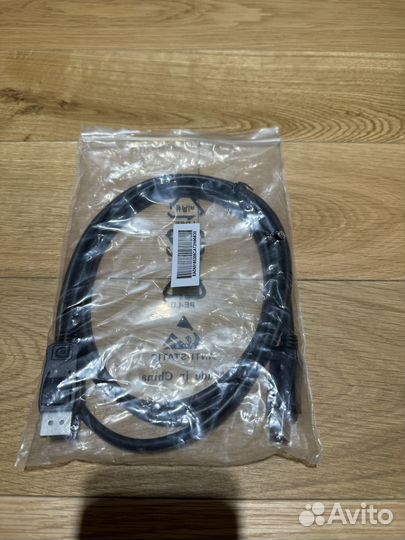 Кабель displayport - displayport