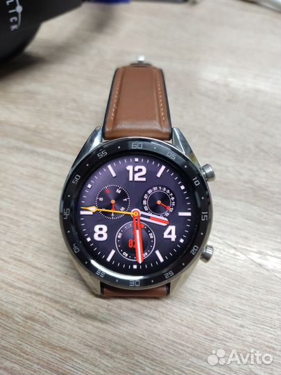 Смарт часы huawei gt