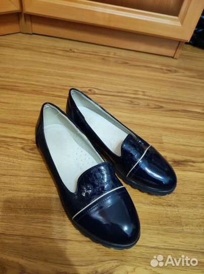 Детская одежда и обувь для девочек