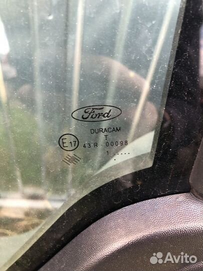 Стекло глухое переднее левое Ford Transit 2.2d
