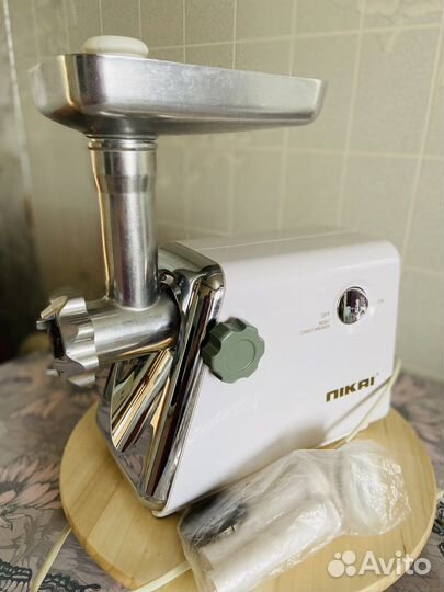 Мясорубка электрическая, соковыжималка