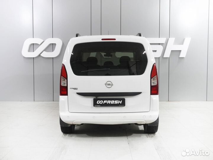Opel Combo Life 1.6 AT, 2021, 131 814 км